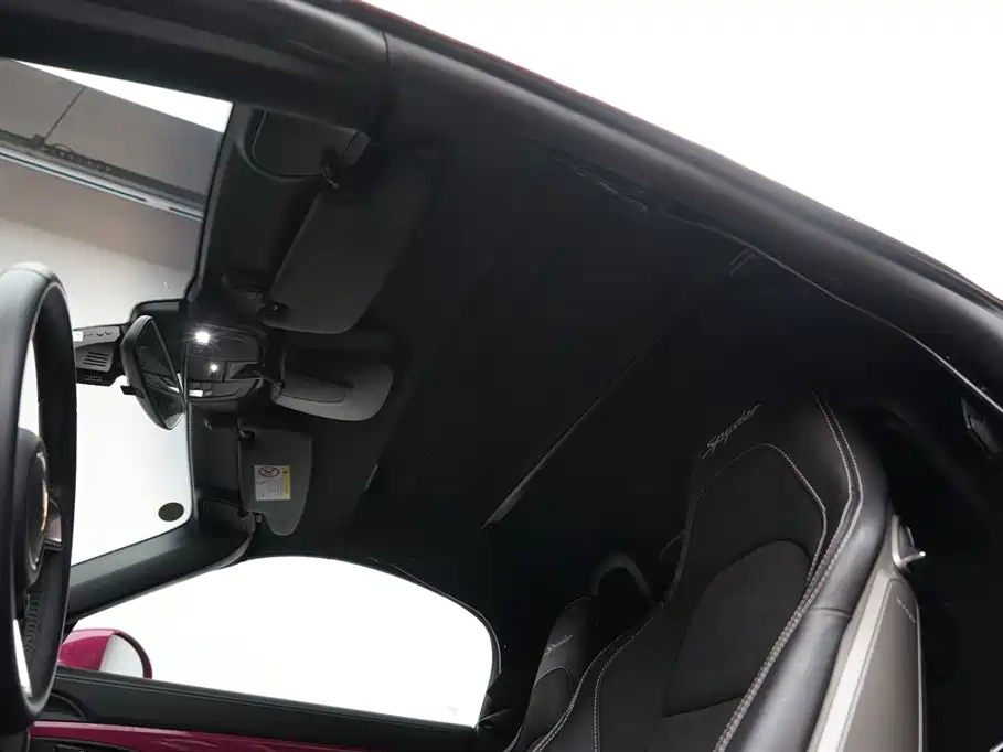 Porsche 718 2022 Spyder 2.0T фото 10