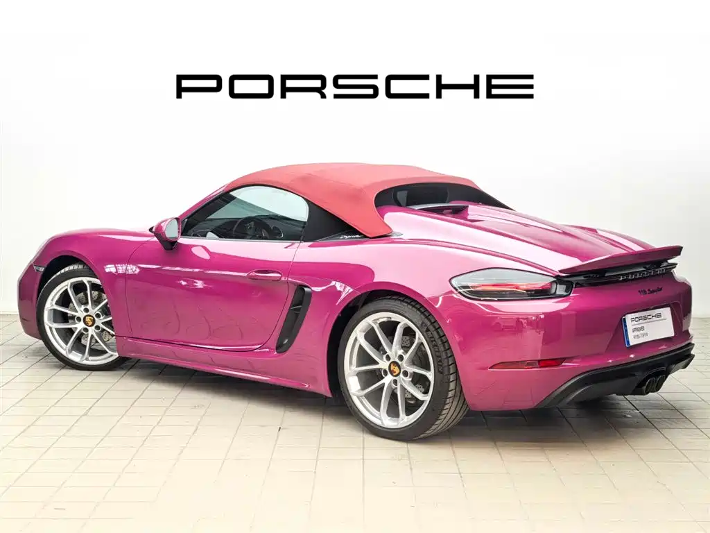 Porsche 718 2022 Spyder 2.0T фото 24