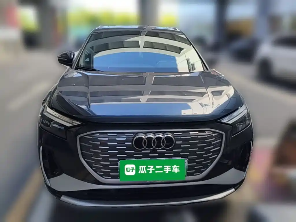 Audi Q4 e-tron 2023 2022 40 e-tron First Edition