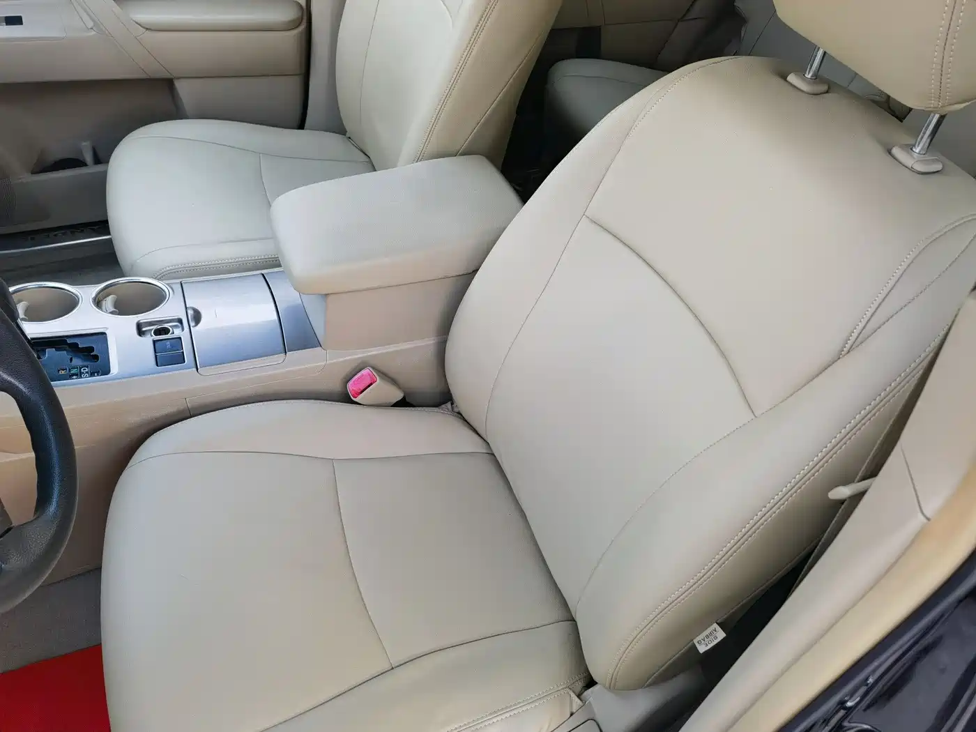 Toyota Highlander 2012 2.7L 2WD 5-seater Elite Edition фото 13