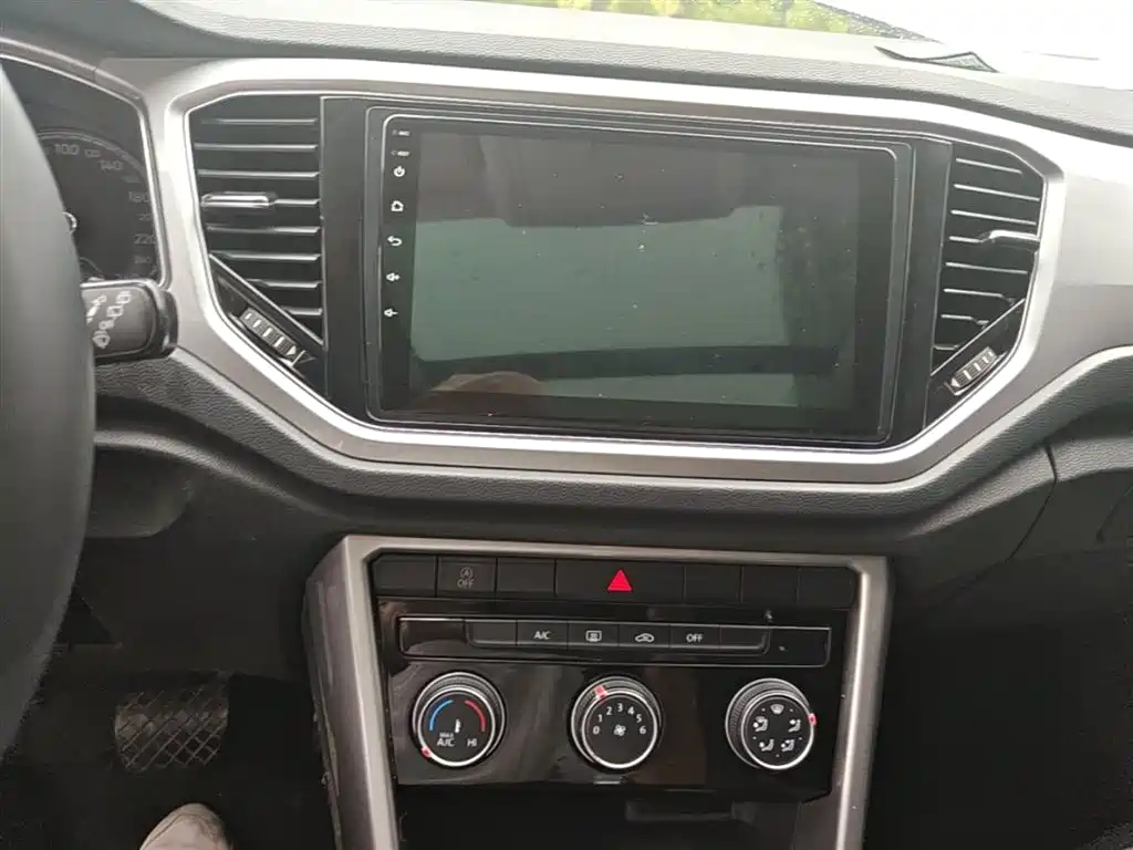 Volkswagen T-ROC 2020 230TSI DSG 2WD Progressive фото 13