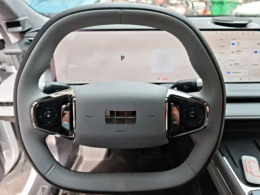 Geely Galaxy Galaxy E8 2025 2025 700km Long Voyage Smart Drive Edition