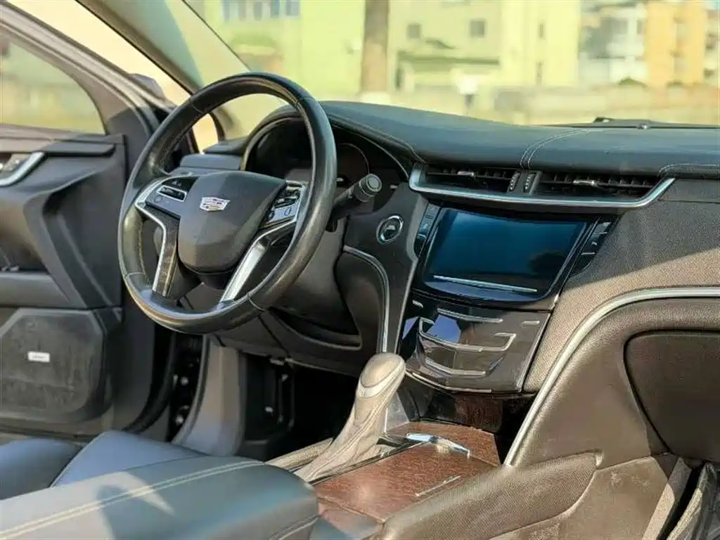 Cadillac XTS 2018 28T Technology фото 6