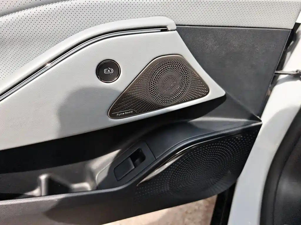 Geely Galaxy Galaxy E8 2025 2025 700km Long Voyage Smart Drive Edition