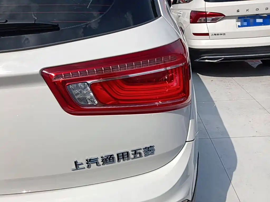 Фото 8 - Baojun 560