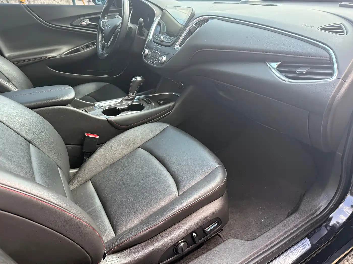 Chevrolet Malibu XL 2020 Redline 550T Auto Connect Edition фото 5