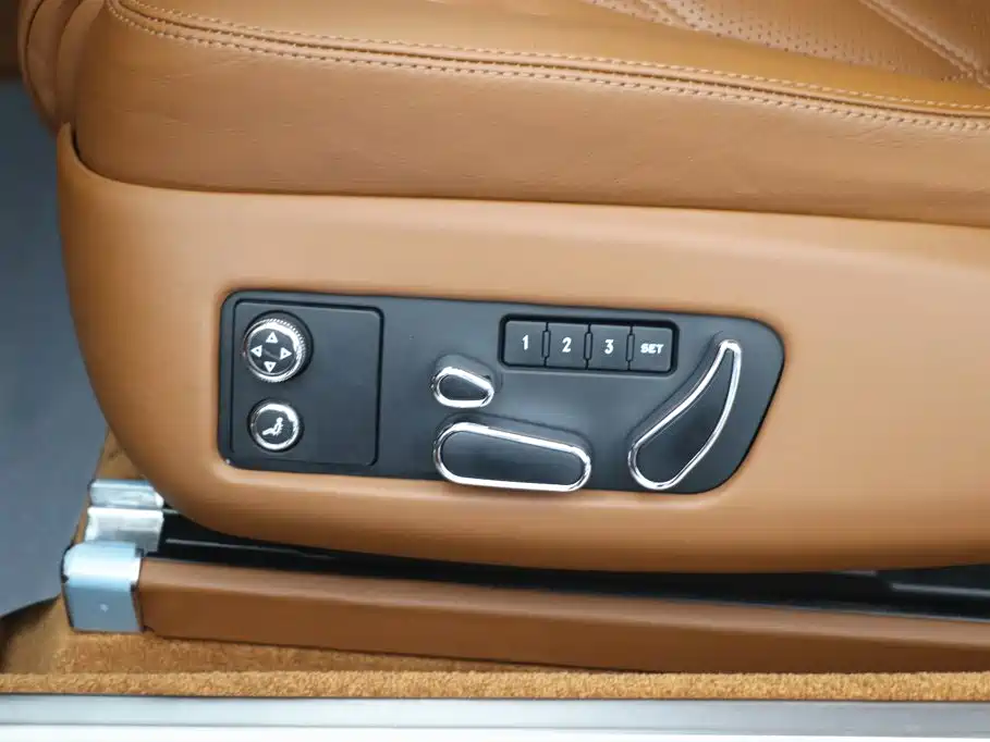 Photo 13 - Bentley Continental