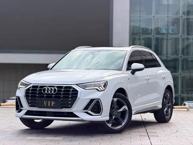 Audi Q3 2022