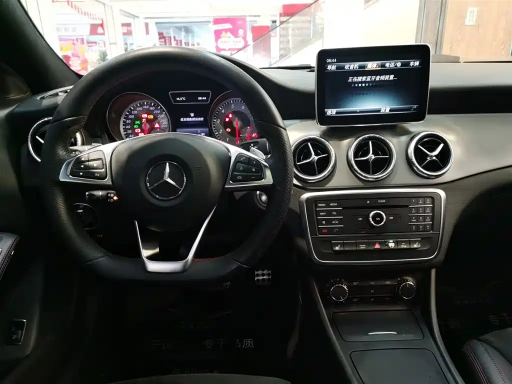 Mercedes-Benz CLA (Import) 2016 CLA 220 4MATIC фото 9