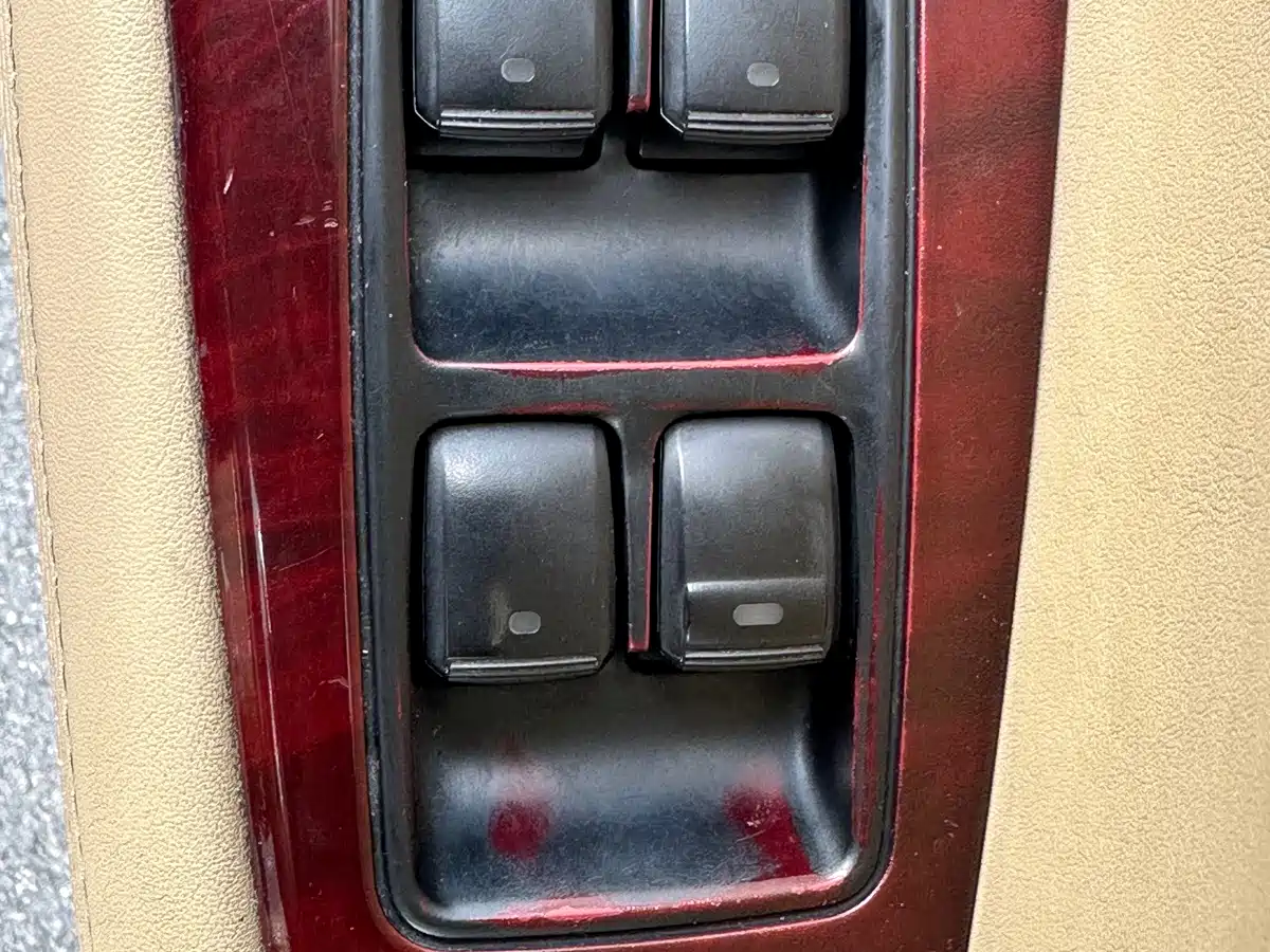 Toyota Reiz 2008 2007 2.5V Sunroof Edition