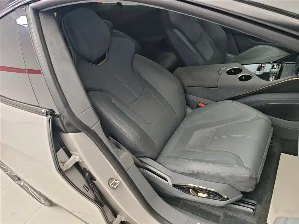 Lotus Cars ELETRE 2023 ELETRE S+ фото 25
