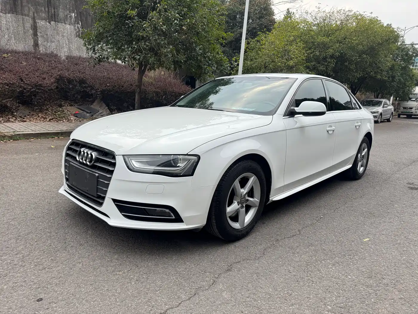 Audi A4L 2016 30 TFSI Collector's Edition Automatic Comfort