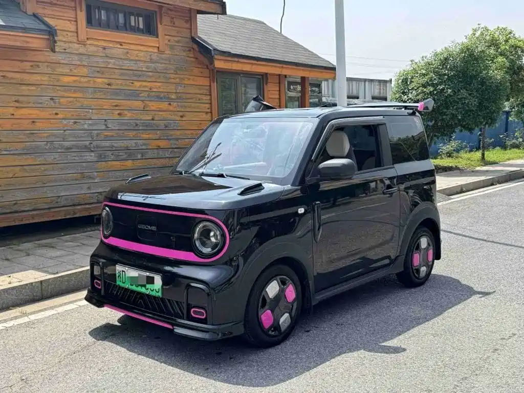 Geely Galaxy Panda 2025