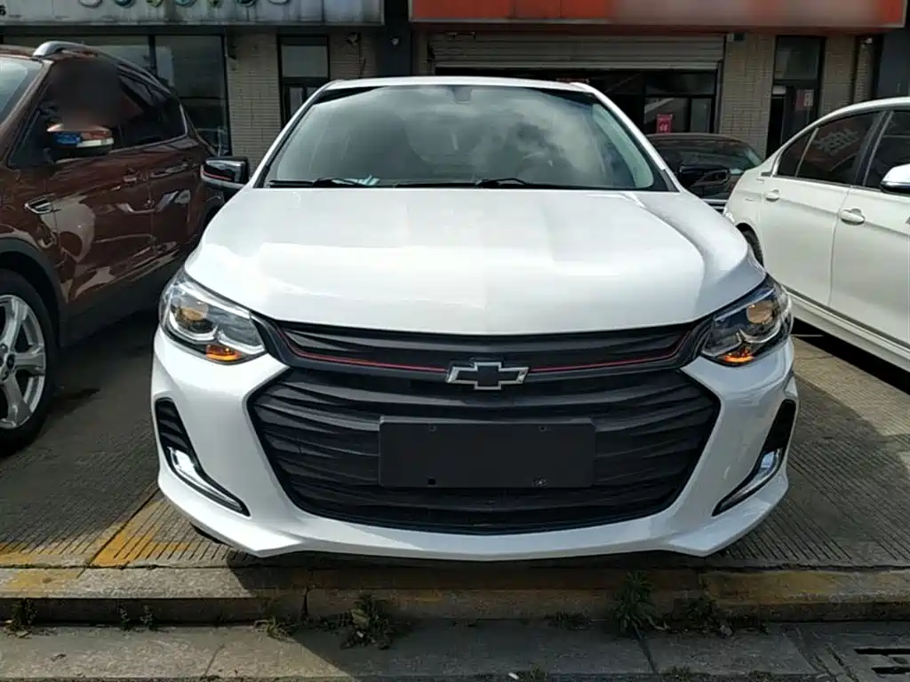 Chevrolet Cavalier 2020 Facelift Redline 325T Automatic Trend Edition фото 3