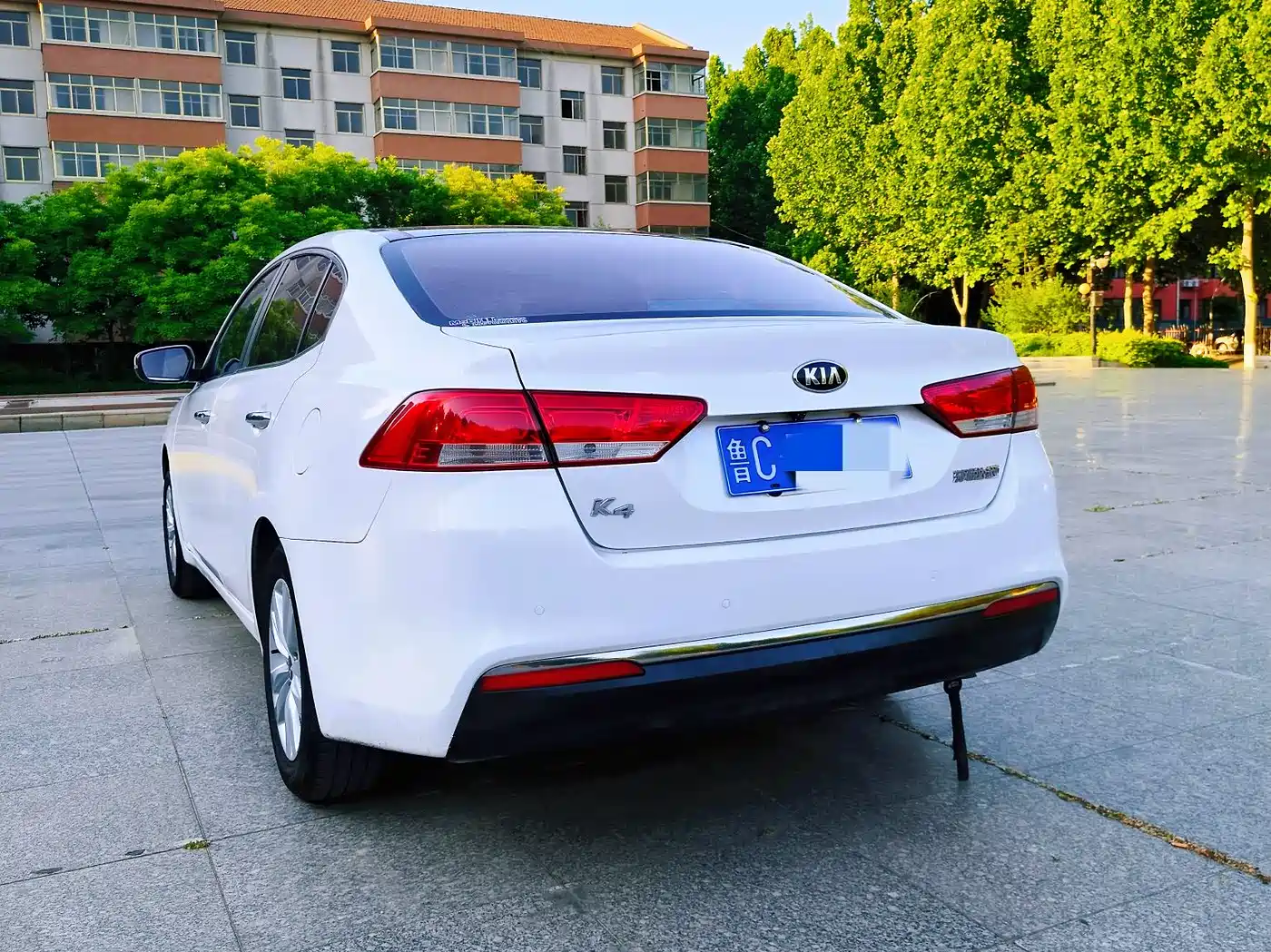 Kia K4 2014 1.8L Automatic GLS фото 12