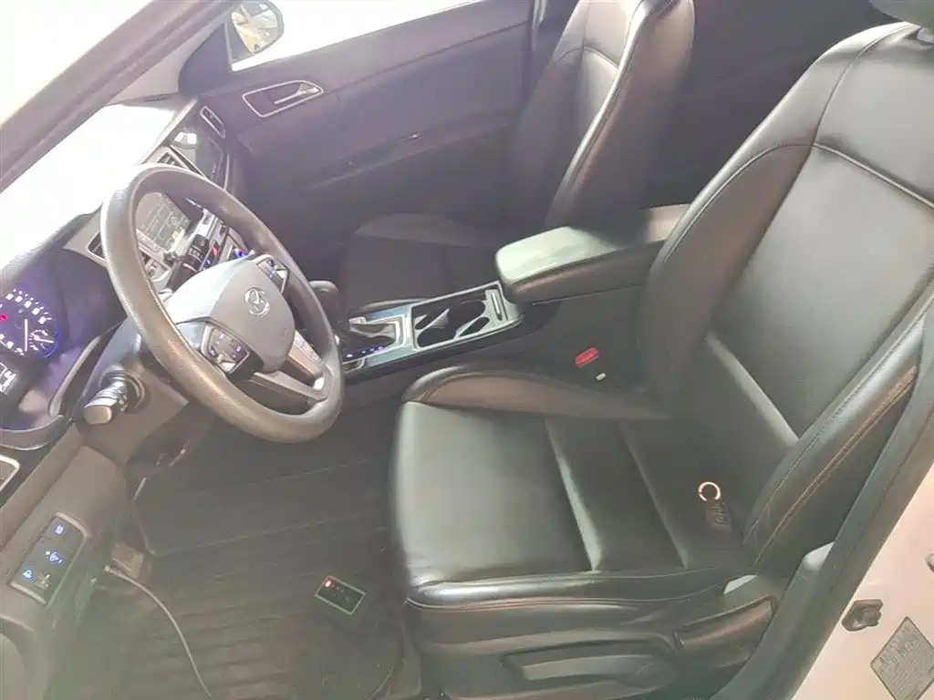 Hyundai Mistra 2014 1.8L Auto Smart GLS фото 15