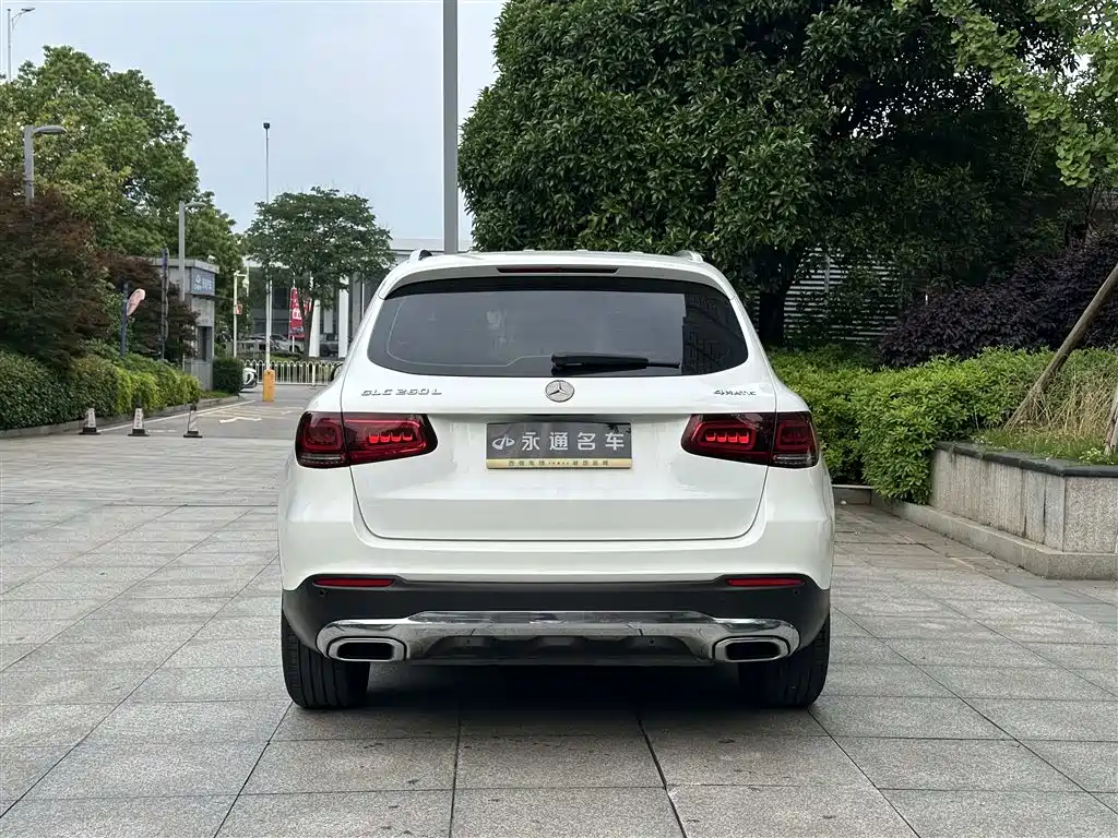 Mercedes-Benz GLC 2021 GLC 260 L 4MATIC Sporty фото 13