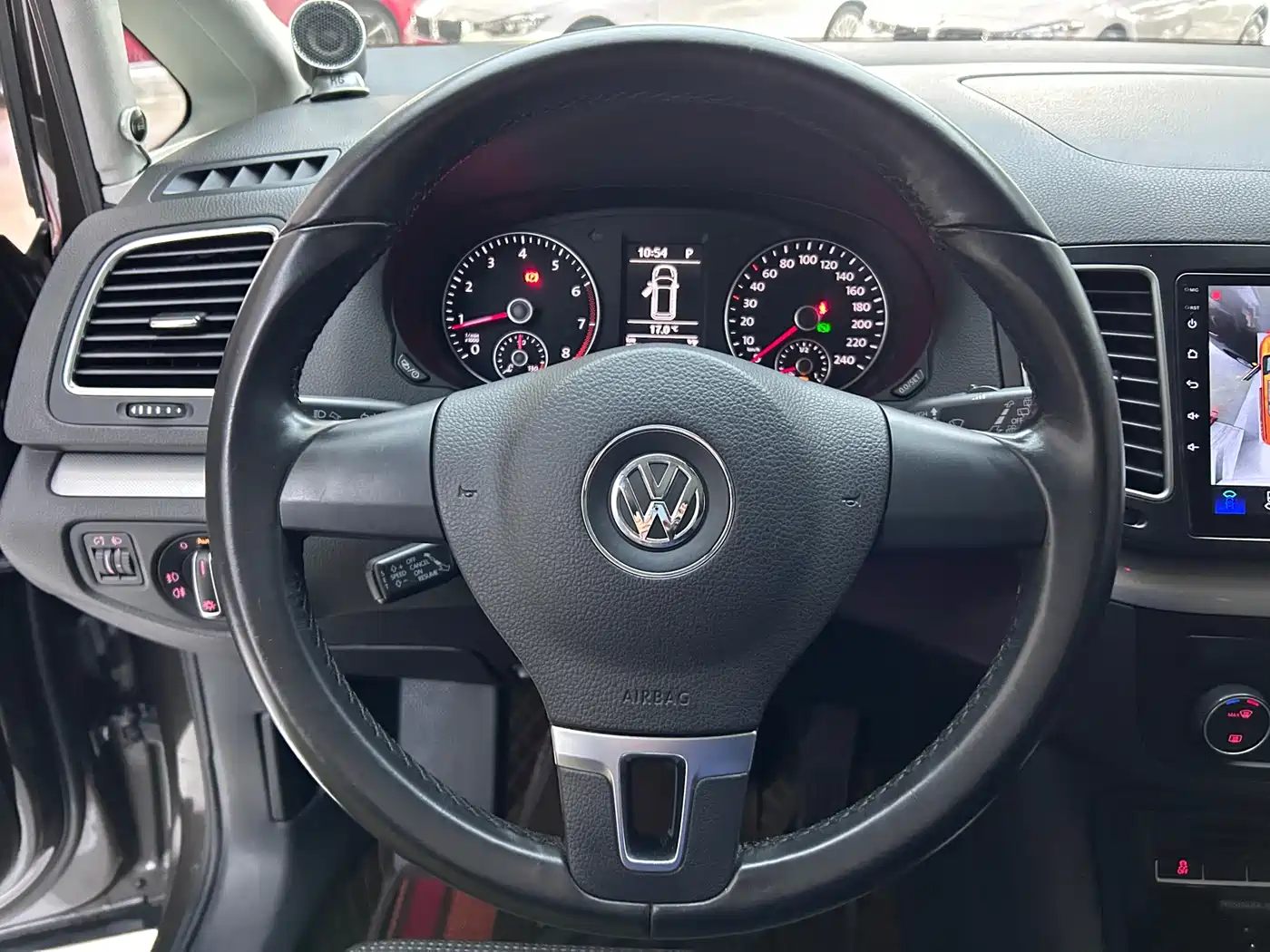 Volkswagen Sharan 2014 2.0TSI Standard фото 17