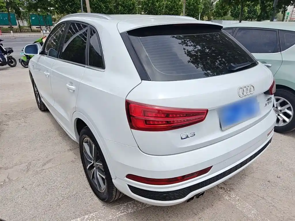 Audi Q3 2018 30th Anniversary Edition 35 TFSI Sport фото 5