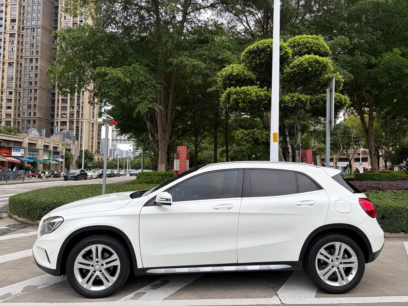 Mercedes-Benz GLA 2016 GLA 200 Dynamic фото 5