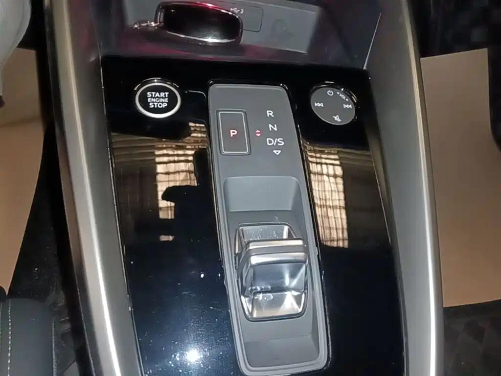 Audi A3 2024 Model A3L Limousine 35 TFSI Fashion Sport фото 14