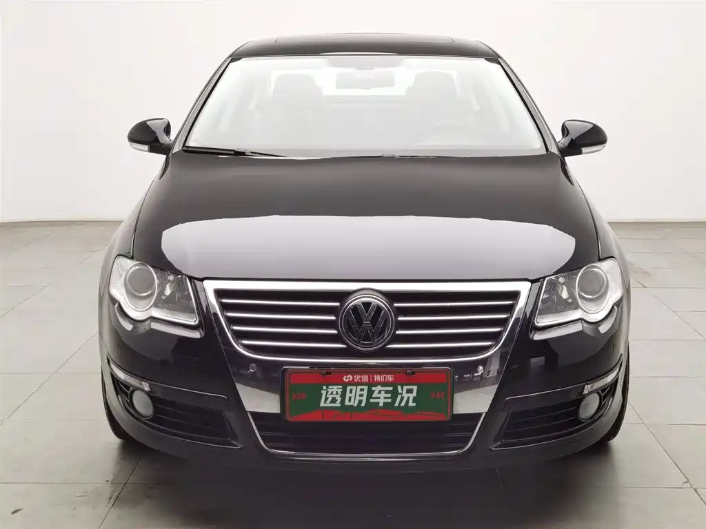 Volkswagen Magotan 2011 1.8TSI DSG Comfort фото 3