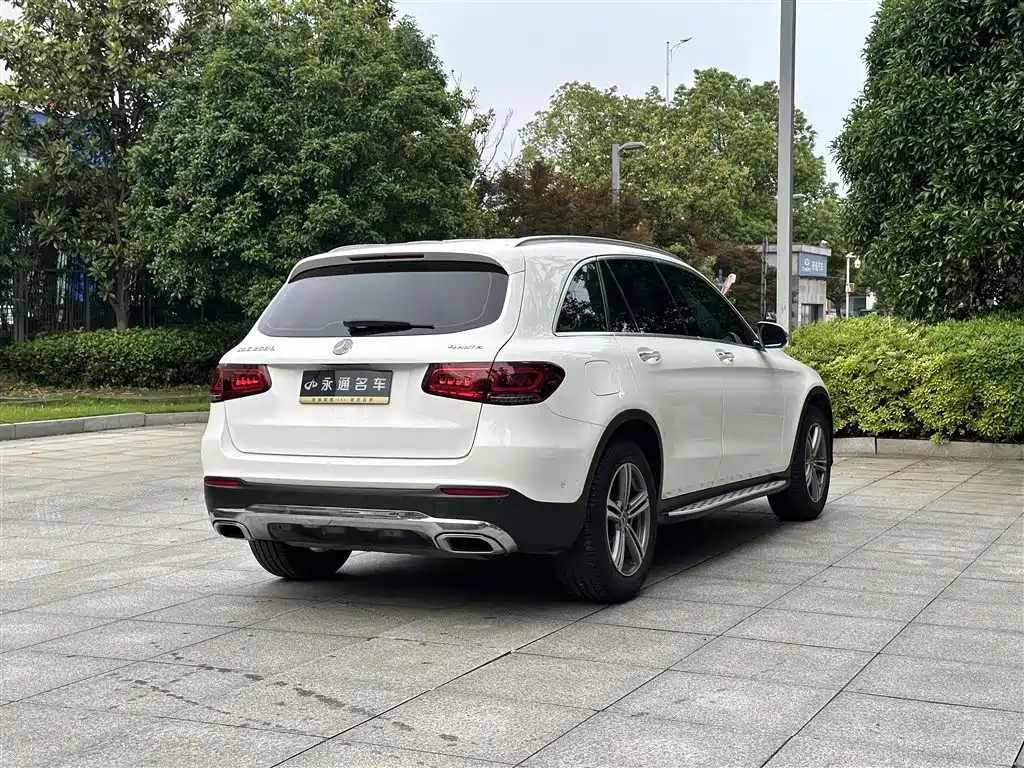 Mercedes-Benz GLC 2021 GLC 260 L 4MATIC Sporty фото 12