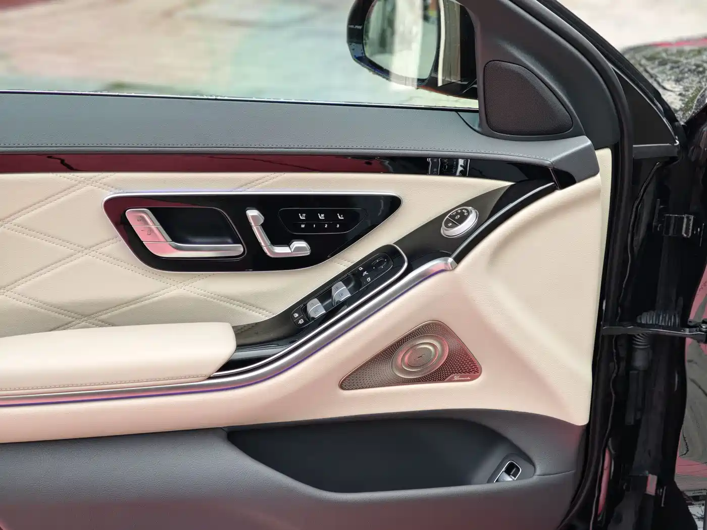 Mercedes-Benz Maybach S-Class 2023 S 480 4MATIC фото 29