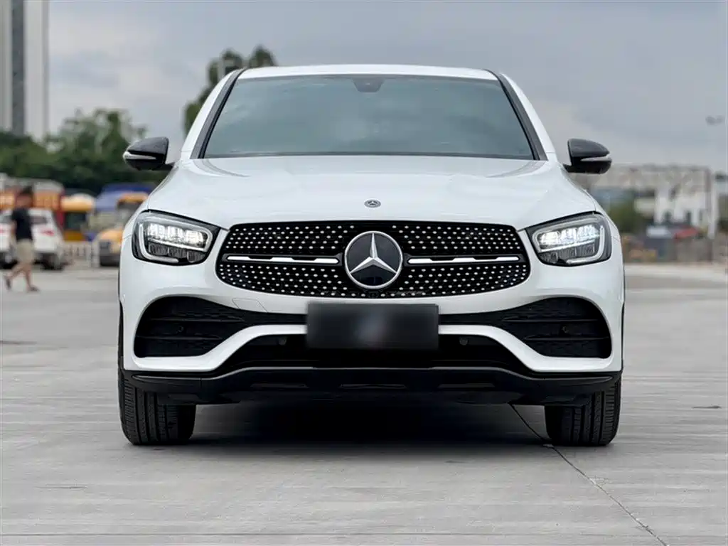 Mercedes-Benz GLC Coupe 2020 GLC 260 4MATIC Coupe SUV фото 21