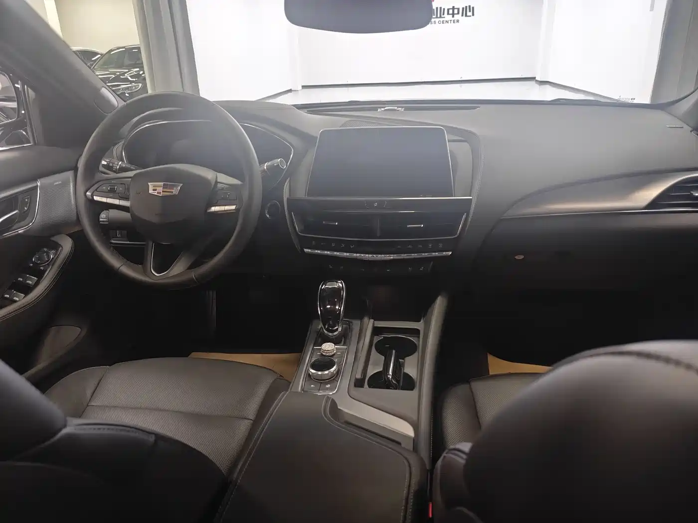 Cadillac CT5 2023 28T Fashion Style фото 9