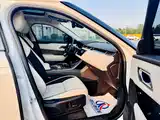 Фото 10 - Land Rover Range Rover Velar
