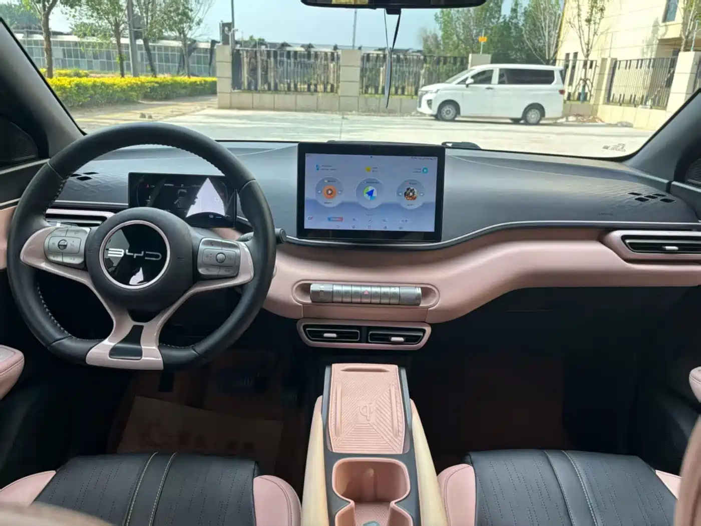 BYD Seagull 2024 Glory Edition 305km Freedom Edition фото 5