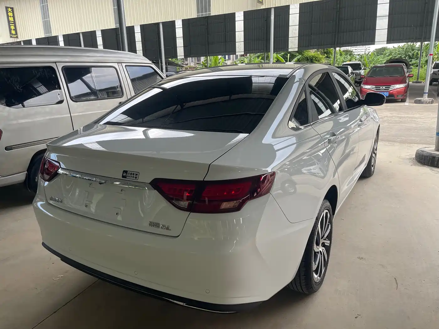 Geely Emgrand GL 2021 2021 UP 1.4T CVT Executive