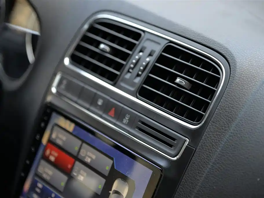 Volkswagen Polo 2018 1.5L Auto Comfort фото 16