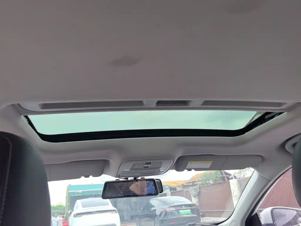 Roewe i6 2019 2020 PLUS 1.6L CVT 4G Connected Glory Flagship Edition
