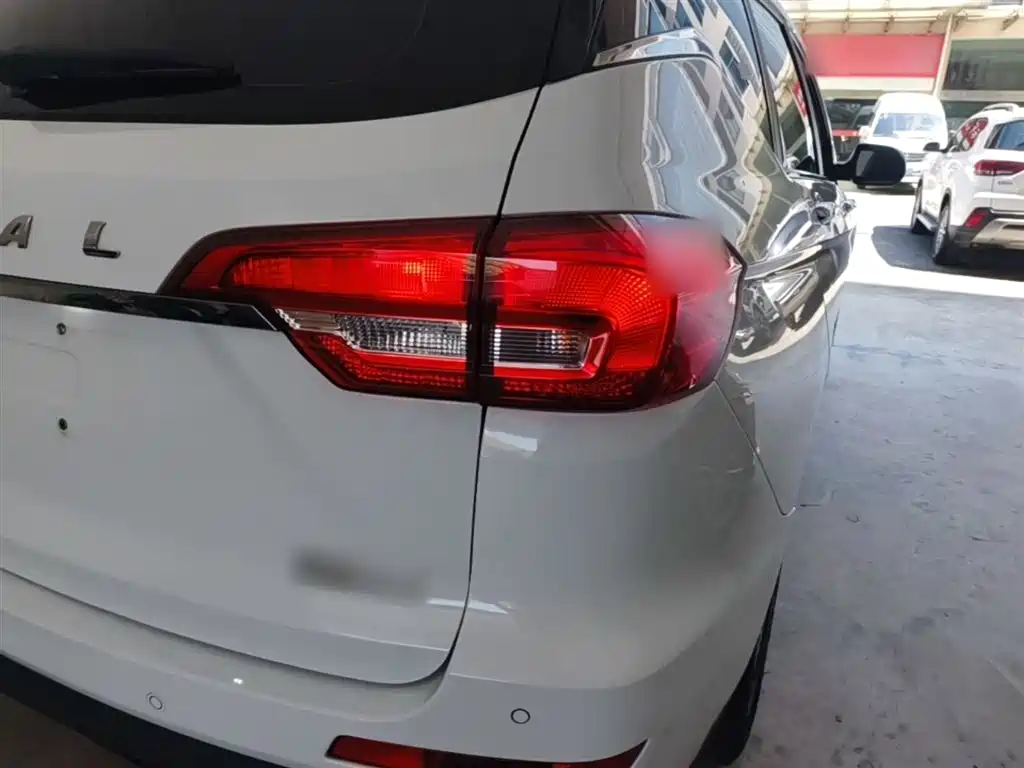 Haval M6 2019 1.5T DCT 2WD Value Edition (China VI) фото 8