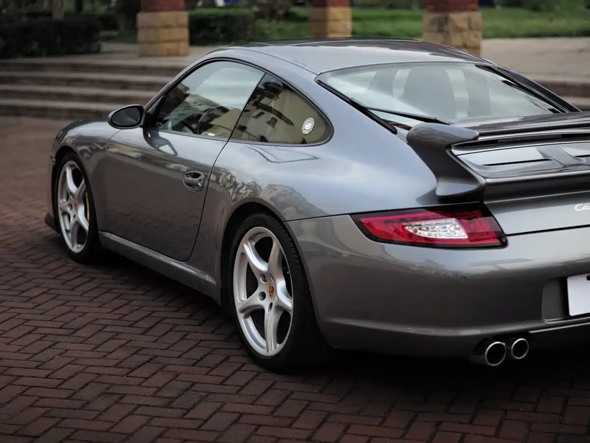 Porsche 911 2006 2006 Carrera S AT 3.8L