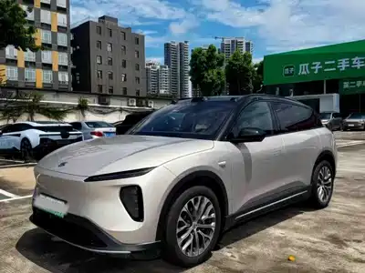 NIO ES6