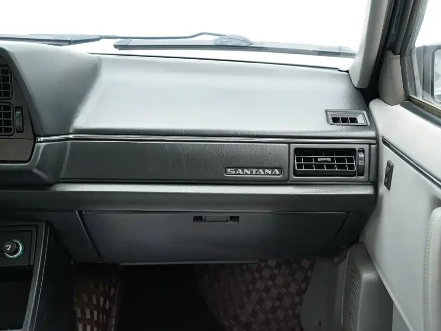 Volkswagen Santana Classic 2010 2007 Model 1.8L Scenic Edition