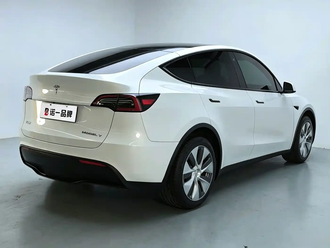 Фото 5 - Tesla Model Y