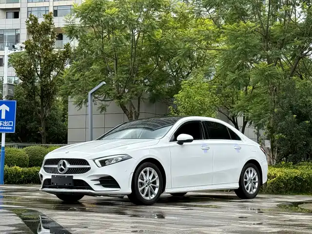 Mercedes-Benz A-Class 2021