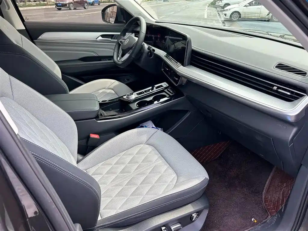 VOLKSWAGEN RANGE PATROL