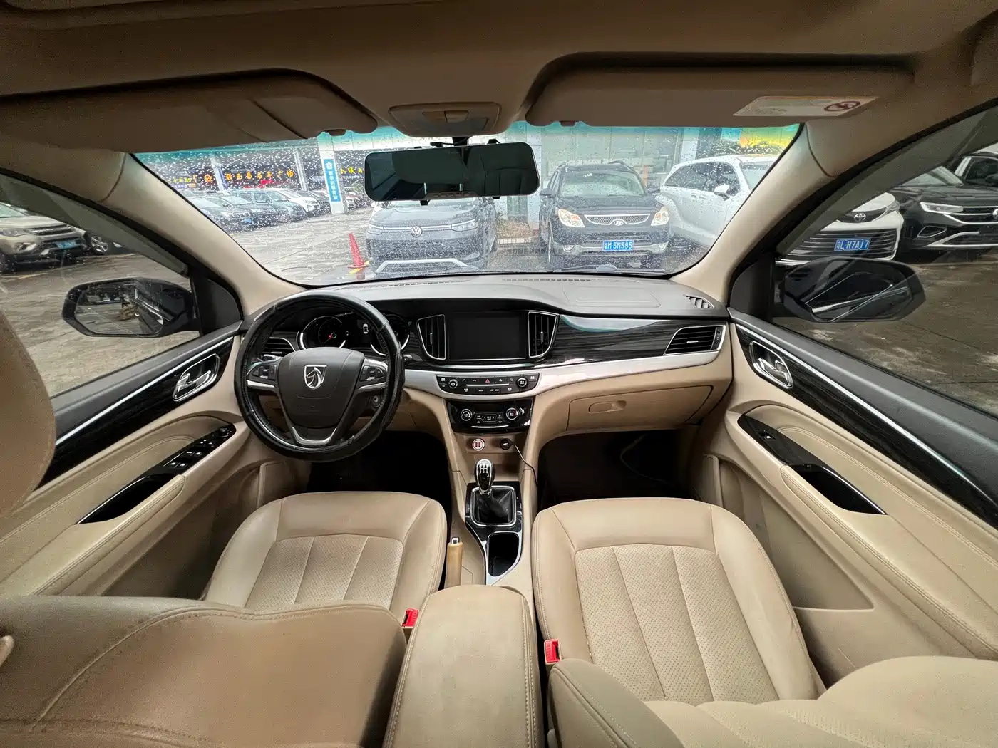 Baojun 730 2015 2016 1.8L Manual Luxury 7-seater