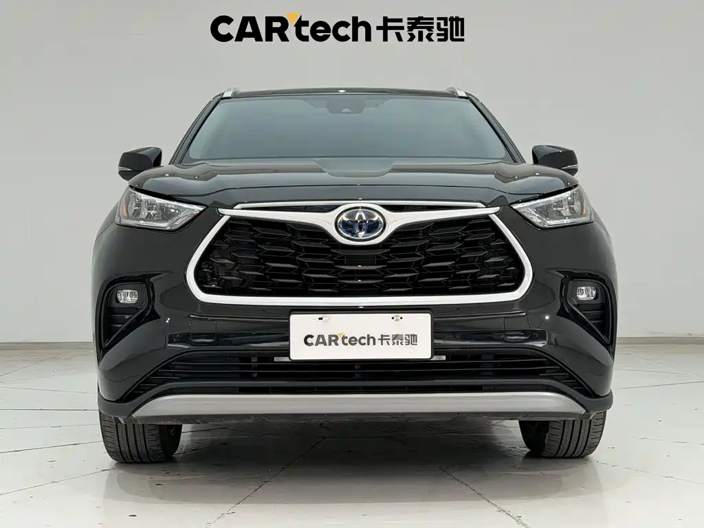 Фото 3 - Toyota Highlander