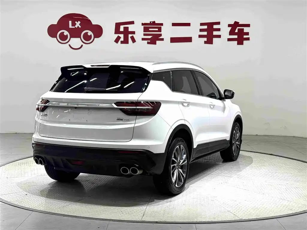 Photo 5 - Geely Binyue