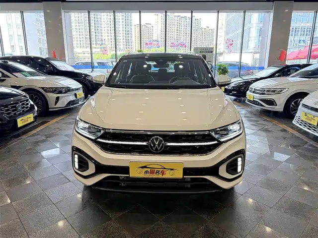 Volkswagen T-ROC 2023 300TSI DSG 2WD Starlight Edition — фото 2