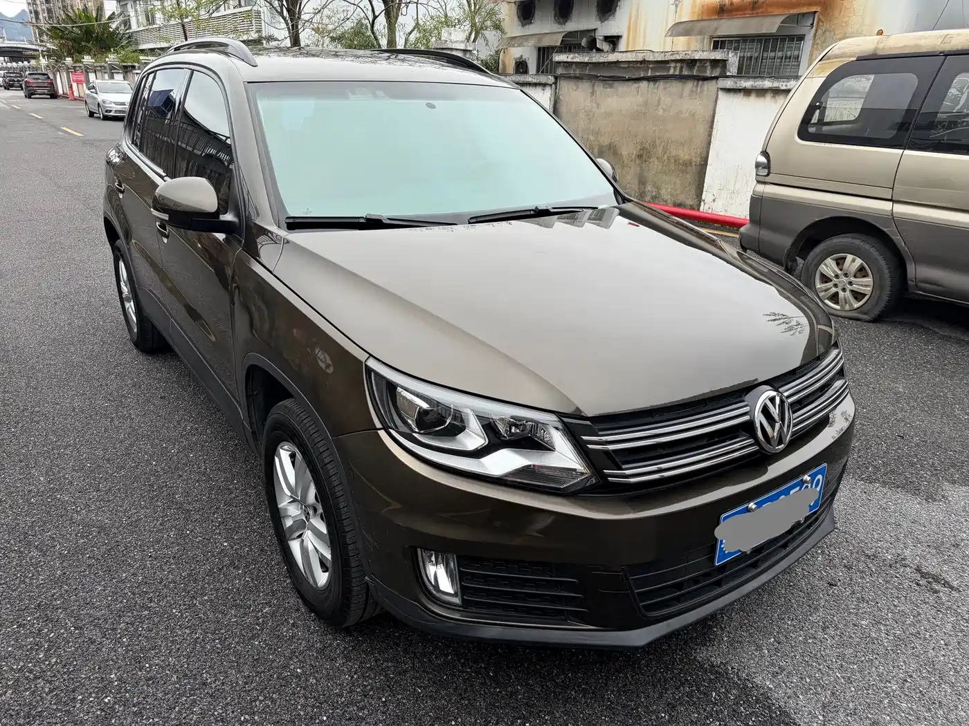 Volkswagen Tiguan 2015 1.8TSI Automatic 2WD Trendline фото 2
