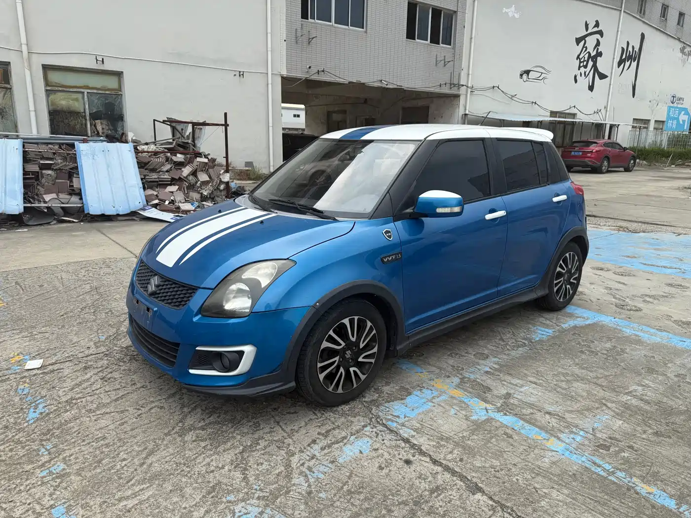 Фото 1 - Suzuki Swift