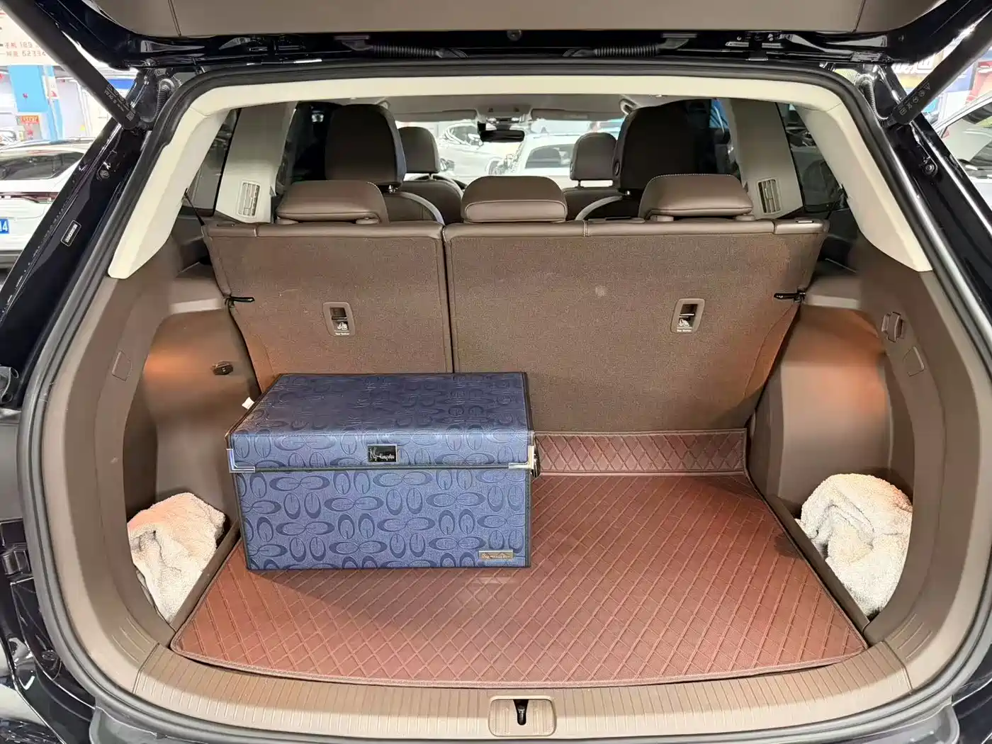 Volkswagen Viloran 2024 380TSI Prestige Edition фото 15