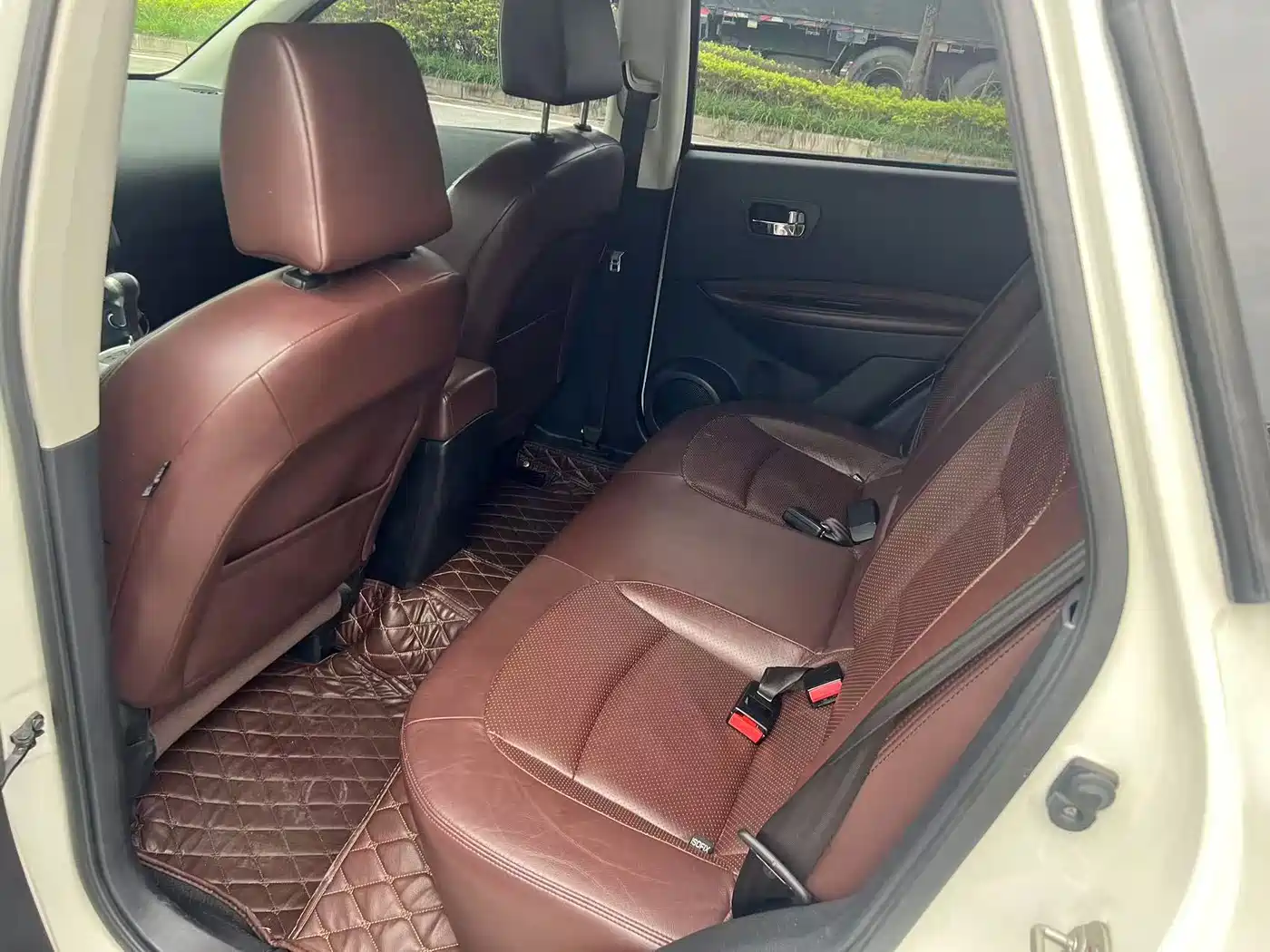 Photo 10 - Nissan Qashqai